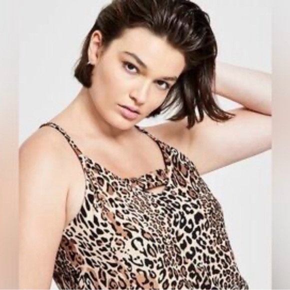 Bar III Tops - Bar III Animal Print Top